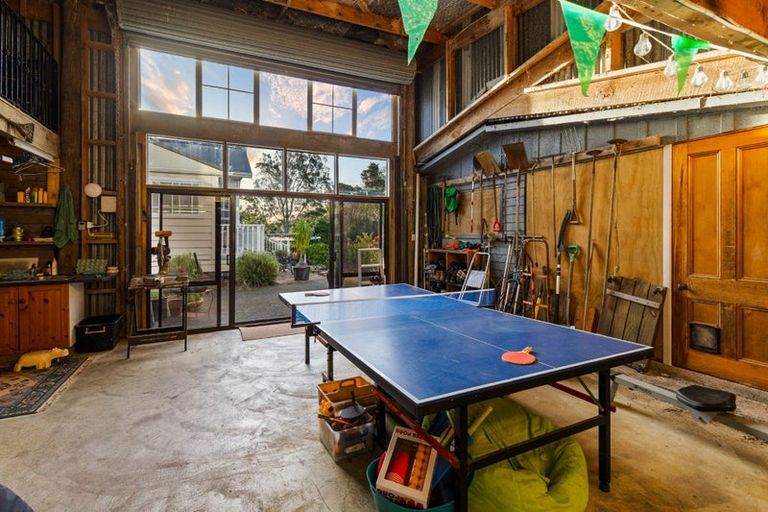 Photo of property in 71 Hamilton Road, Waimauku, 0881