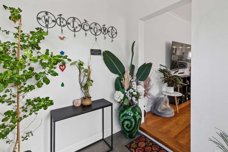 Photo of property in 96 Alma Road, Gonville, Whanganui, 4501