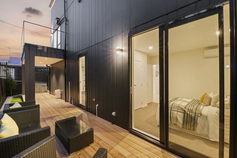 Photo of property in 47d Hastings Road, Mairangi Bay, Auckland, 0630