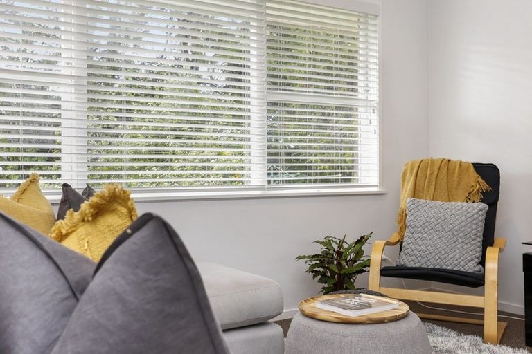 Photo of property in 2/57 Church Road, Mangere Bridge, Auckland, 2022