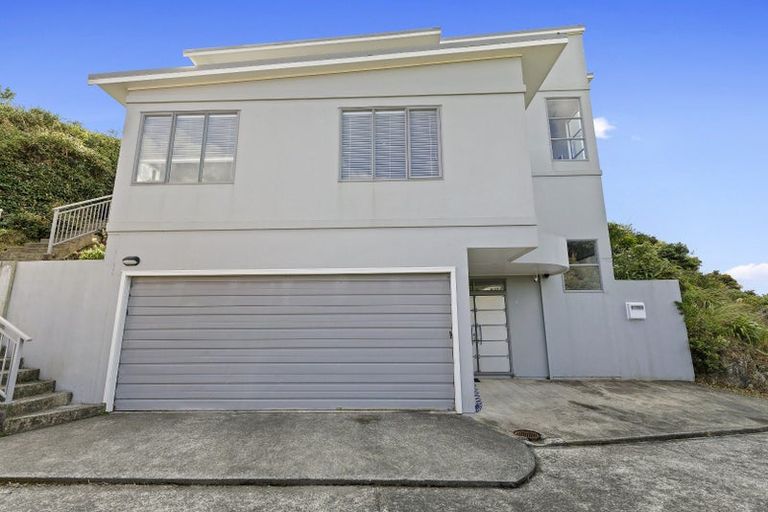 Photo of property in 88 View Road, Houghton Bay, Wellington, 6023