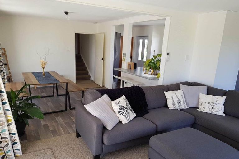 Photo of property in 12 Bobstay Lane, Whitby, Porirua, 5024