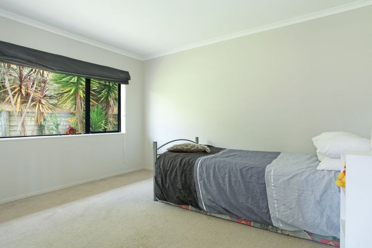 Photo of property in 25 Kauri Lane, Huntly, 3771