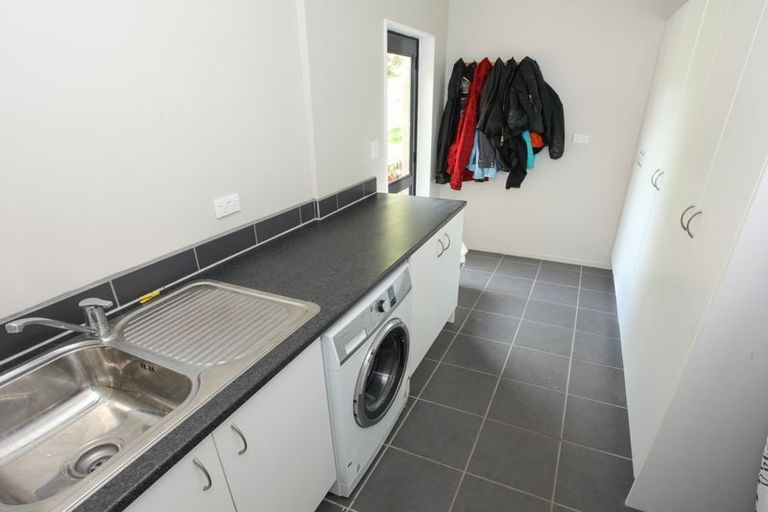 Photo of property in 25 Kauri Lane, Huntly, 3771