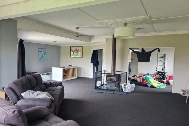 Photo of property in 42 Albert Street, Winton, 9720