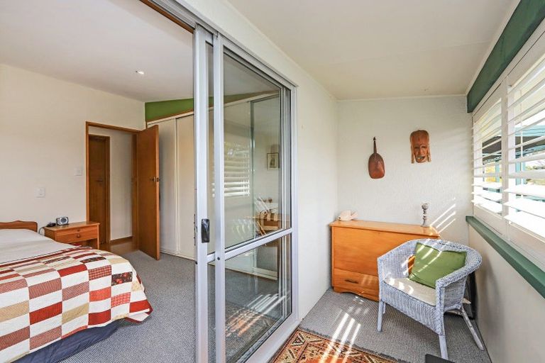 Photo of property in 19 Muritai Crescent, Havelock North, 4130