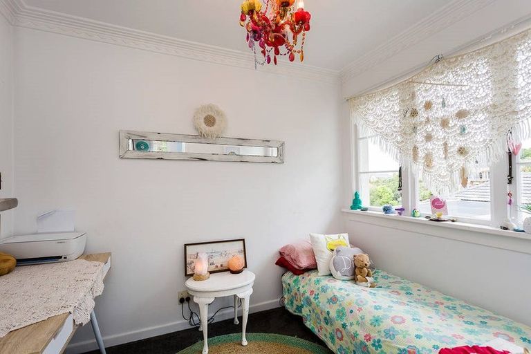 Photo of property in 143 Ravenswood Road, Saint Clair, Dunedin, 9012