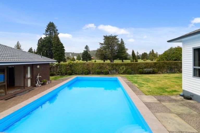Photo of property in 12 Gwendoline Street, Glenholme, Rotorua, 3010
