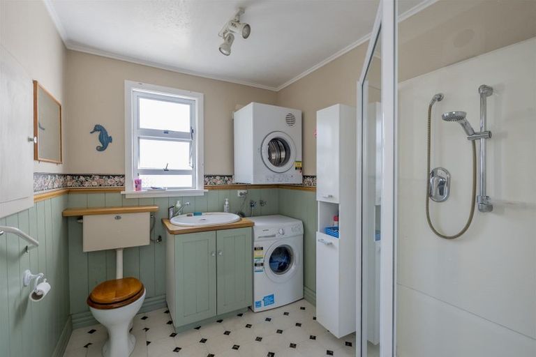 Photo of property in 15a Lancaster Street, Levin, 5510