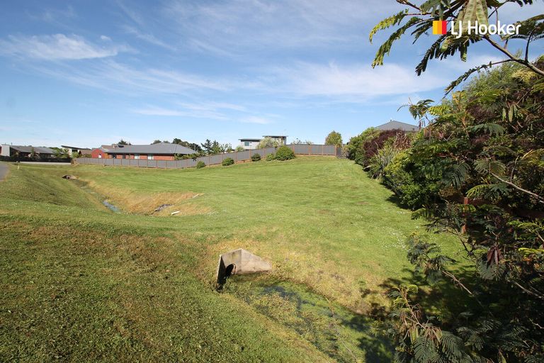 Photo of property in 16 Friendship Drive, Waldronville, Dunedin, 9018