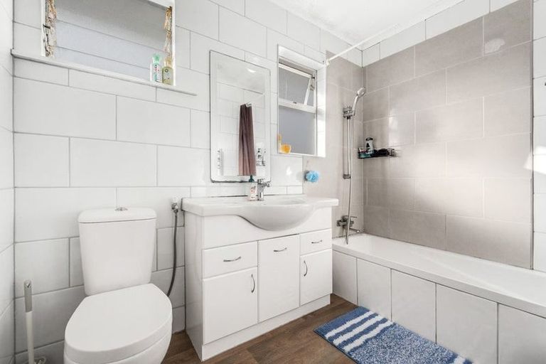 Photo of property in 6 Tindall Crescent, Otara, Auckland, 2023