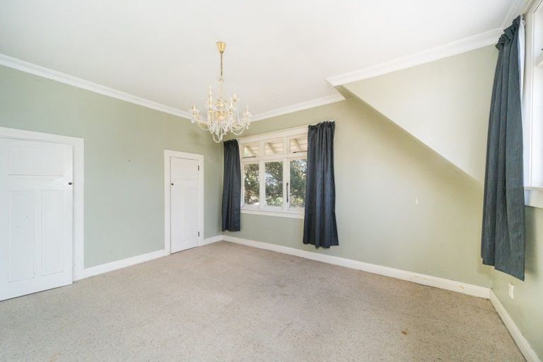 Photo of property in 4 Russell Street, Palmerston North, 4414