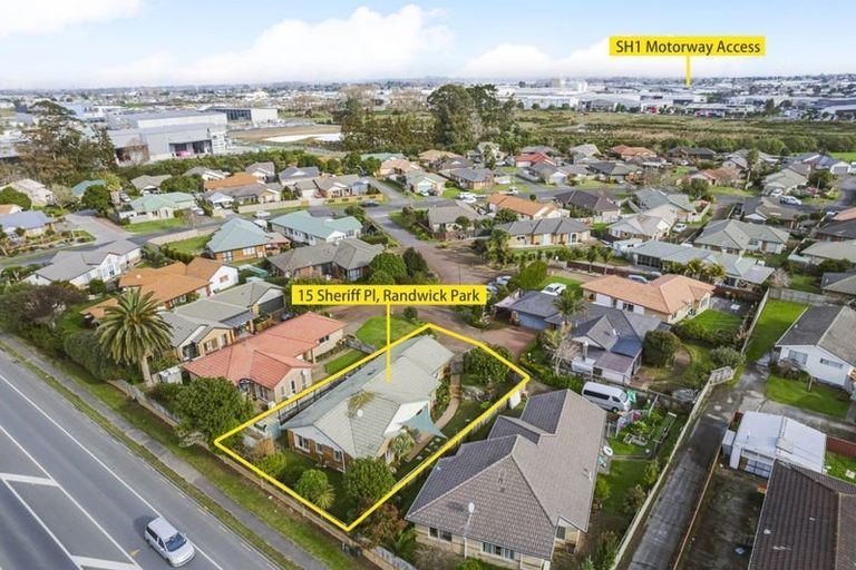 Photo of property in 15 Sheriff Place, Randwick Park, Auckland, 2105