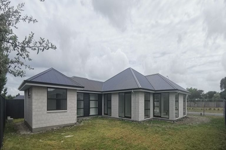 Photo of property in 66 Tiny Hill Drive, Rolleston, 7614