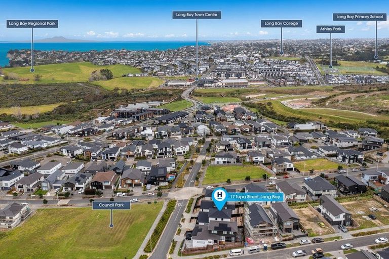 Photo of property in 17 Tupa Street, Long Bay, Auckland, 0630