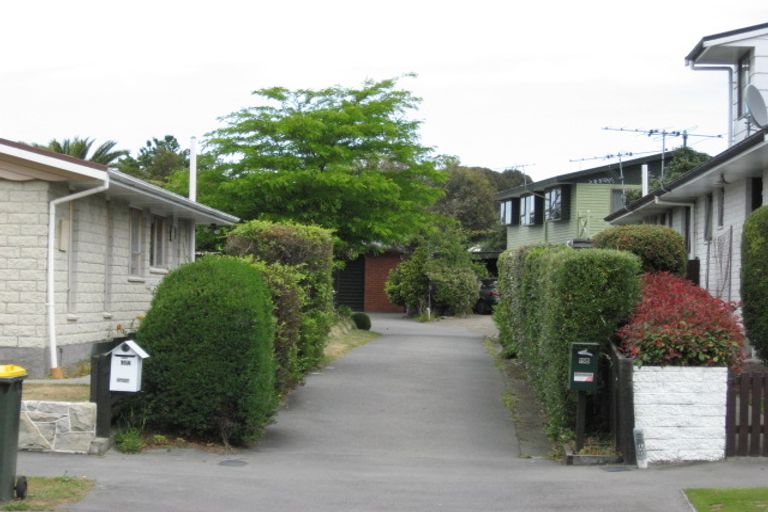 Photo of property in 15b Juniper Place, Burnside, Christchurch, 8053