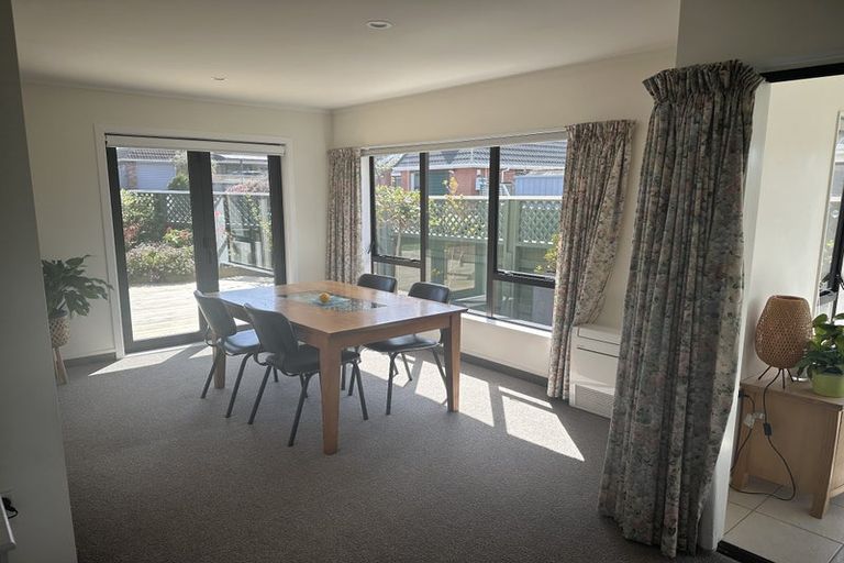 Photo of property in 113 Hillcrest Road, Raumati Beach, Paraparaumu, 5032