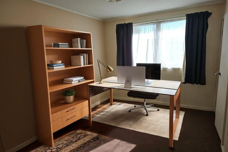 Photo of property in 6 Solveig Place, Randwick Park, Auckland, 2105