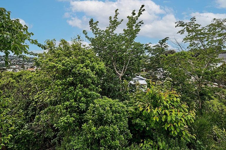 Photo of property in 39a Truscott Avenue, Johnsonville, Wellington, 6037