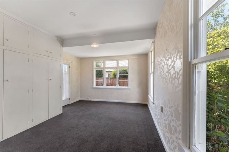 Photo of property in 71 Glandovey Road, Fendalton, Christchurch, 8052