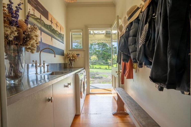 Photo of property in 523 Ormiston Road, Flat Bush, Manurewa, 2576