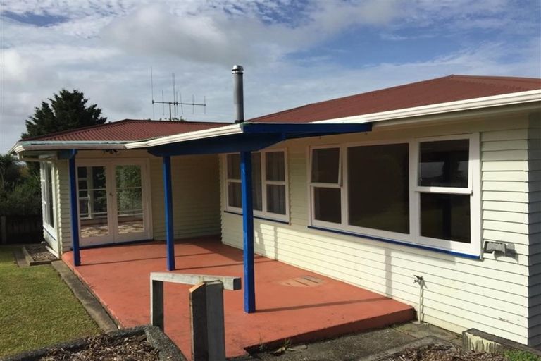 Photo of property in 8 Montague Place, Onerahi, Whangarei, 0110