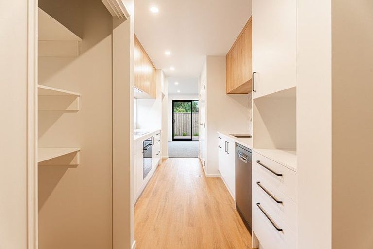 Photo of property in 6/28 Deloraine Street, Somerfield, Christchurch, 8024