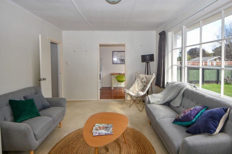 Photo of property in 255 High Street North, Carterton, 5713