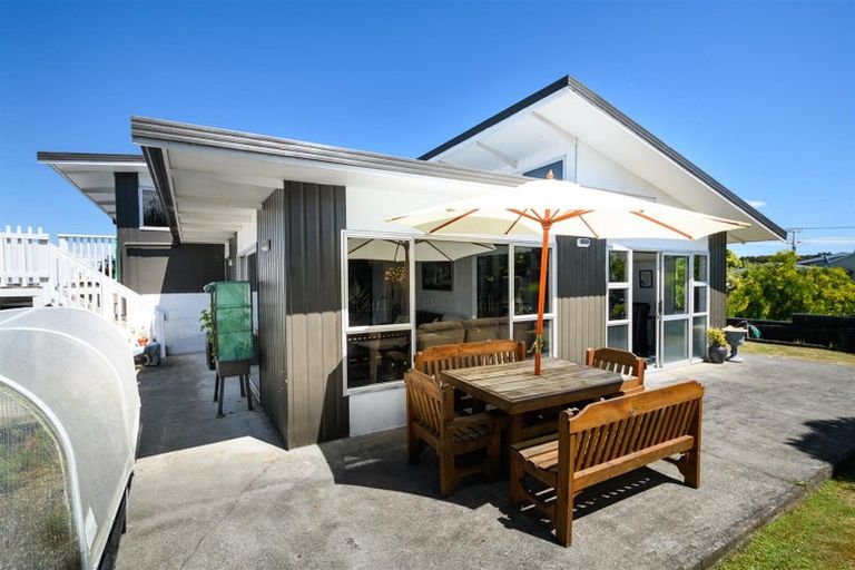 Photo of property in 20 Grey Street, Marton, 4710