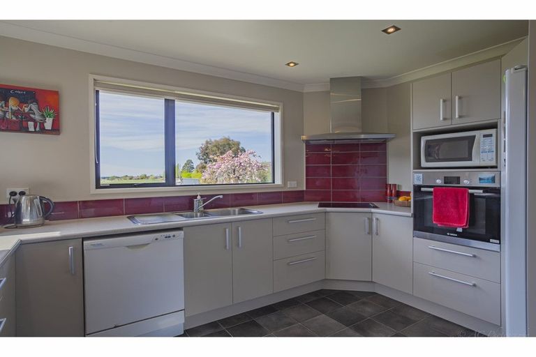 Photo of property in 678 Fairview Road, Claremont, Timaru, 7972