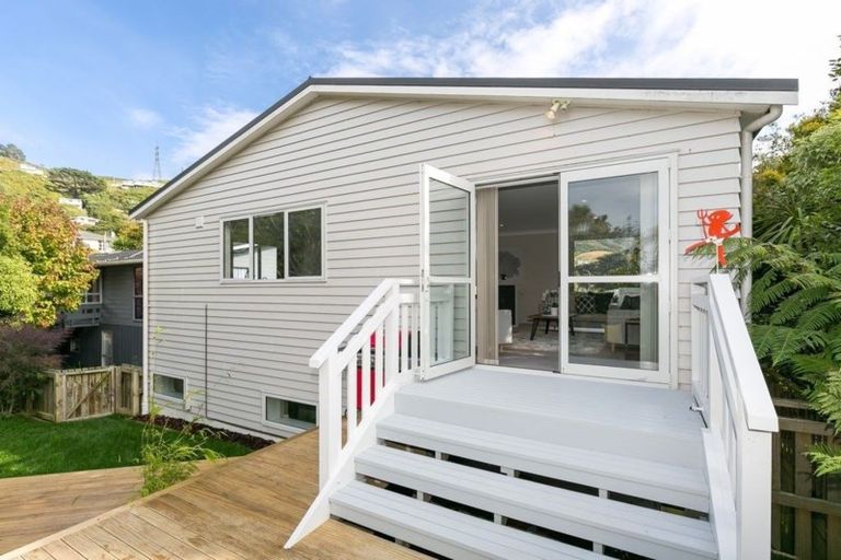 Photo of property in 38a Silverstream Road, Crofton Downs, Wellington, 6035