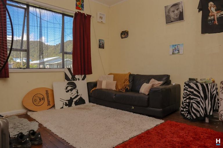 Photo of property in 60 Bright Street, Cobden, Greymouth, 7802