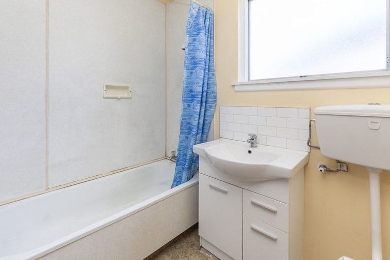 Photo of property in 1/24 Dunn Street, Somerfield, Christchurch, 8024