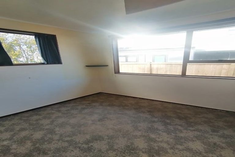 Photo of property in 41 Ranui Avenue, Ranui, Auckland, 0612