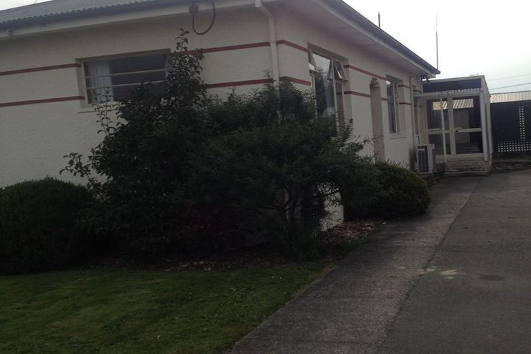 Photo of property in 6 Michael Street, Waimate, 7924