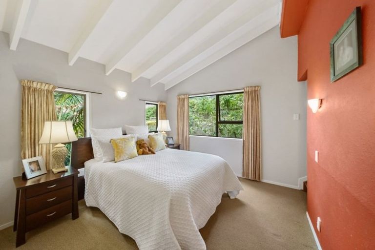 Photo of property in 17a Alexander Street, Cockle Bay, Auckland, 2014