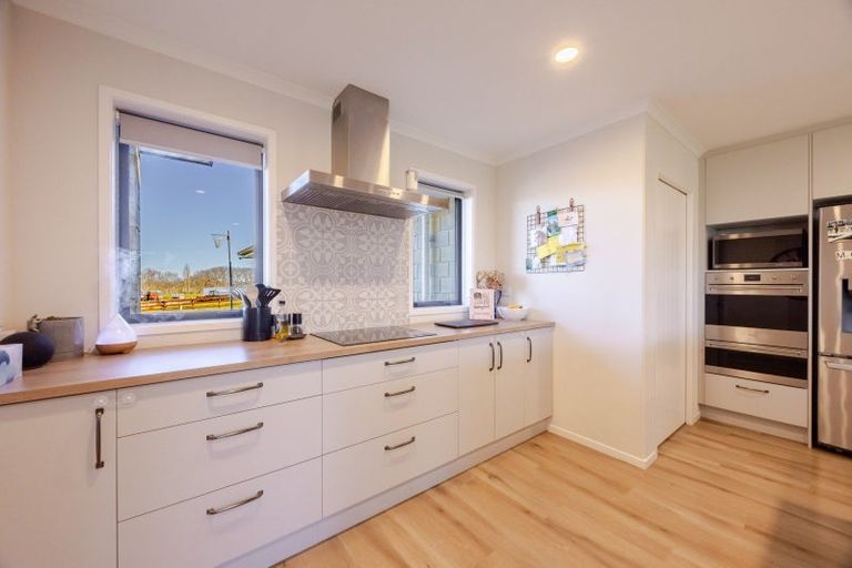 Photo of property in 3 Jg Wilson Drive, Waipukurau, 4281
