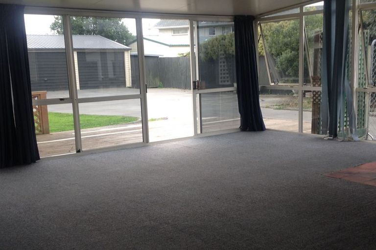 Photo of property in 6 Michael Street, Waimate, 7924