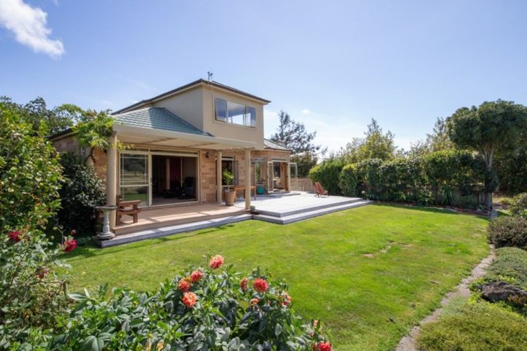 Photo of property in 30 Balmoral Drive, Terrace End, Palmerston North, 4410