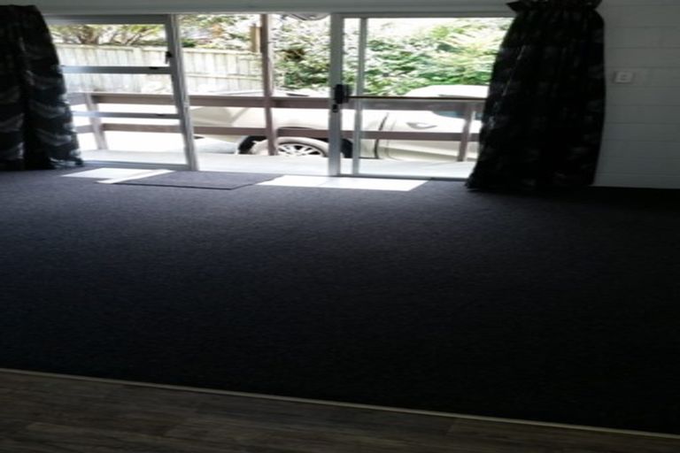 Photo of property in 2/36 Central Avenue, Avenues, Whangarei, 0110