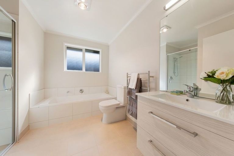 Photo of property in 31f Helenvale Crescent, Pokeno, 2402