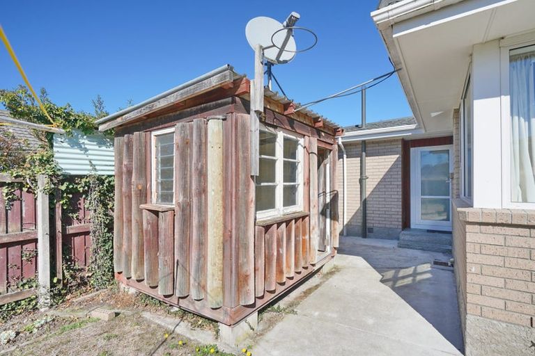 Photo of property in 274 Lake Terrace Road, Shirley, Christchurch, 8061