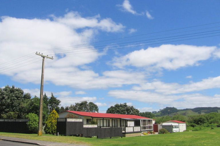 Photo of property in 10 Hillview Road, Waihi Beach, 3611
