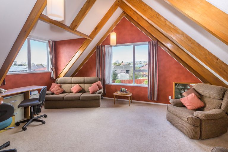 Photo of property in 12 Chevy Place, Hoon Hay, Christchurch, 8025