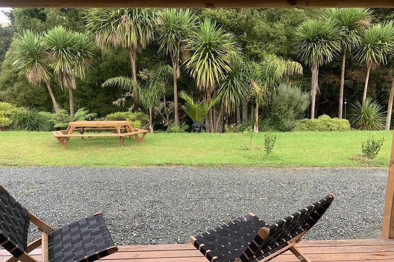 Photo of property in 1665 Matapouri Road, Matapouri, Whangarei, 0173