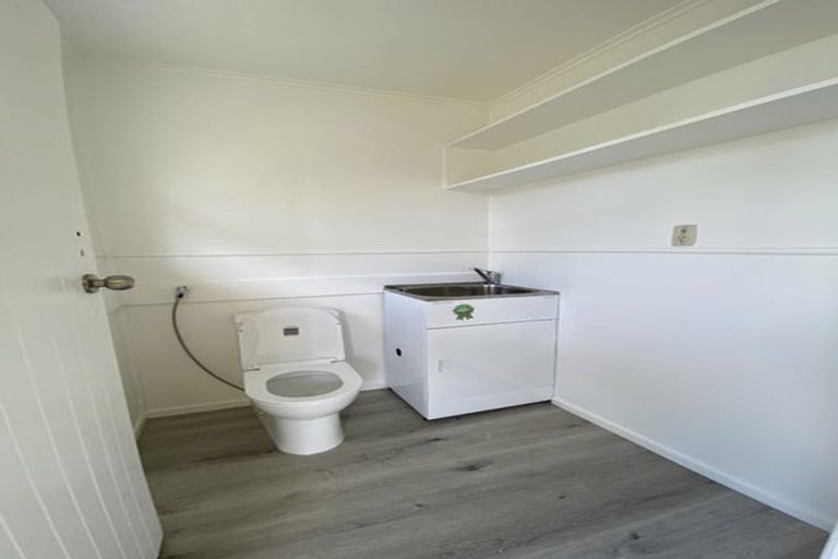 Photo of property in 98 Fisher Crescent, Otara, Auckland, 2023