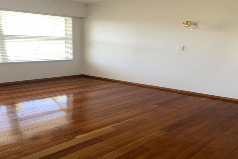 Photo of property in 35 Kitchener Road, Takapuna, Auckland, 0622