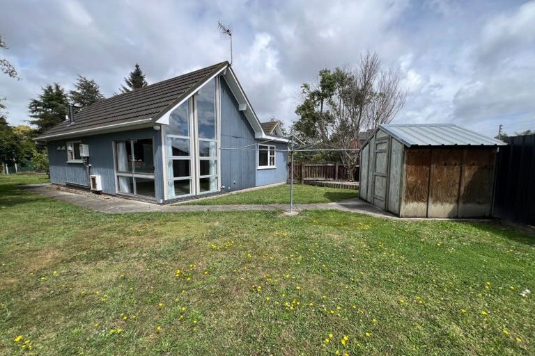 Photo of property in 24 Woodfield Avenue, Roslyn, Palmerston North, 4414