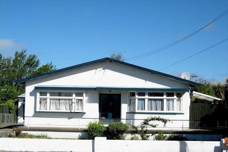 Photo of property in 2/388a Pages Road, Aranui, Christchurch, 8061