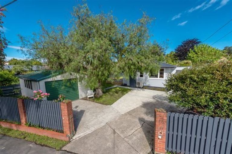 Photo of property in 23 Panair Crescent, Hillcrest, Hamilton, 3216